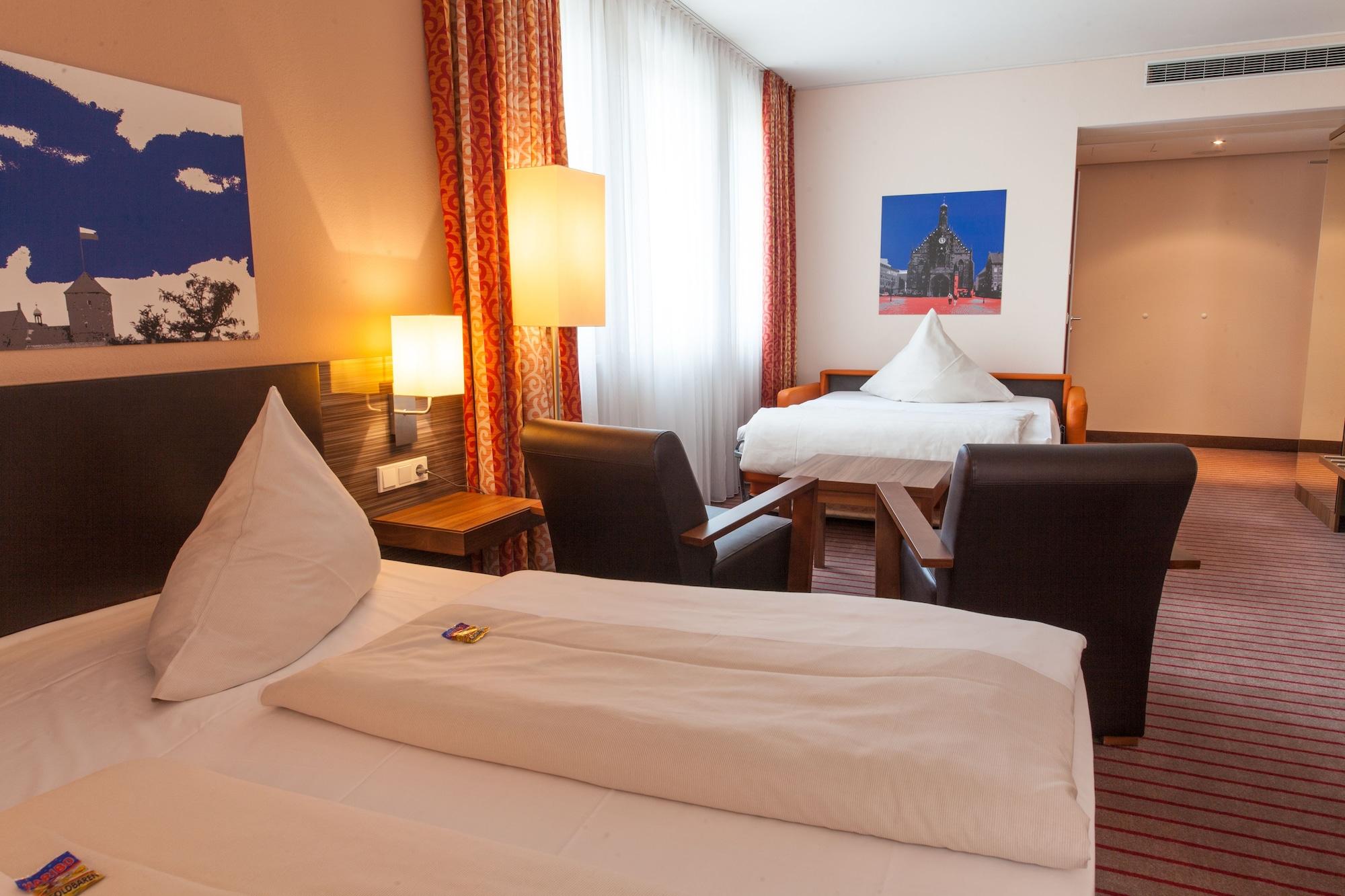 Novina Hotel Tillypark Нюрнберг Экстерьер фото