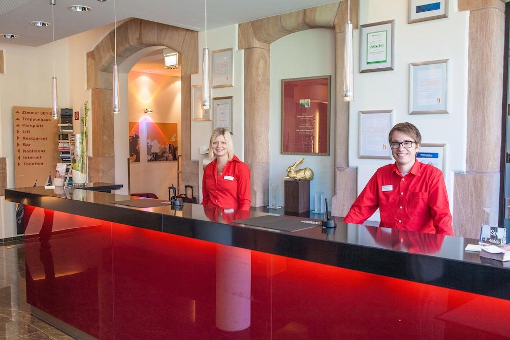 Novina Hotel Tillypark Нюрнберг Экстерьер фото