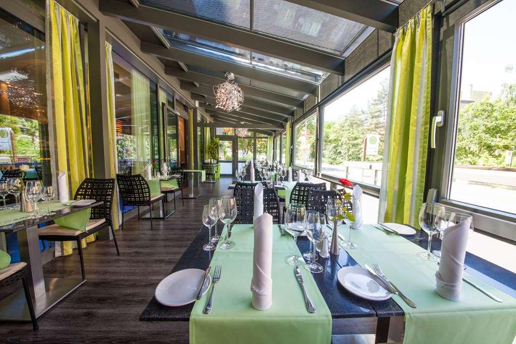 Novina Hotel Tillypark Нюрнберг Ресторан фото